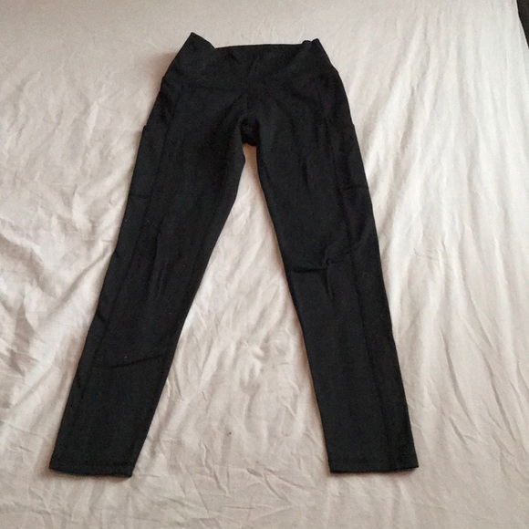 Aerie play black leggings ladies small